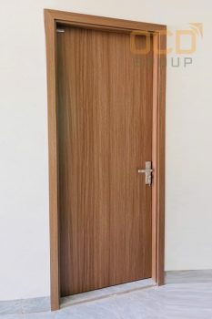 Cửa Gỗ Nhựa Composite Phẳng Trơn PT-02